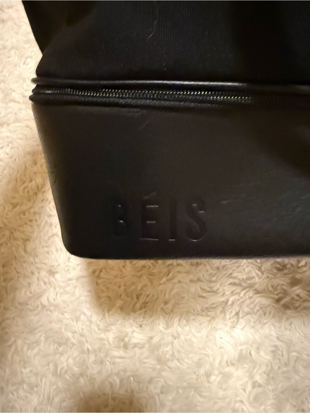 Beis mini weekender - Picture 3 of 3